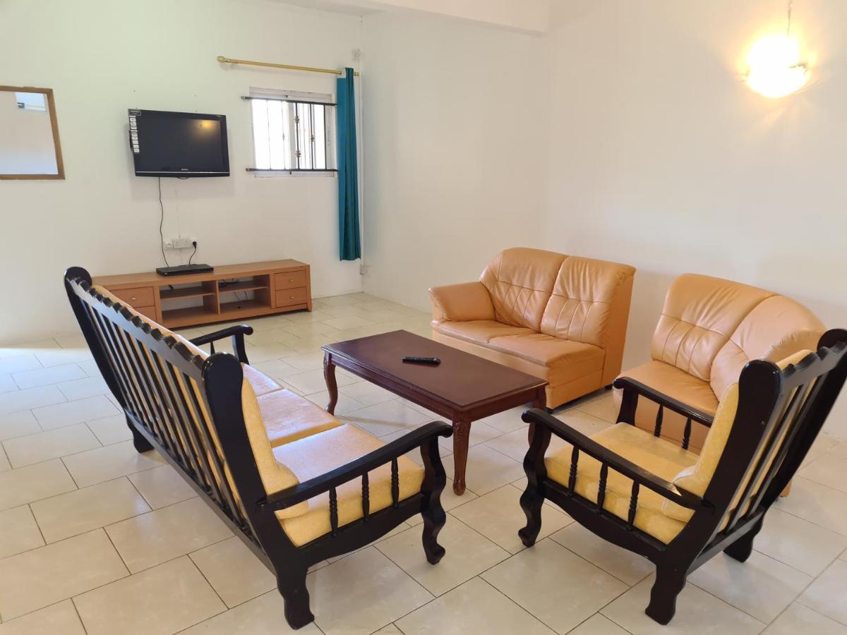Oasis Tropical Lejlighedshotel Pereybere Beach Eksteriør billede